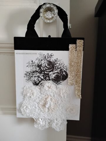 An Antique Heart